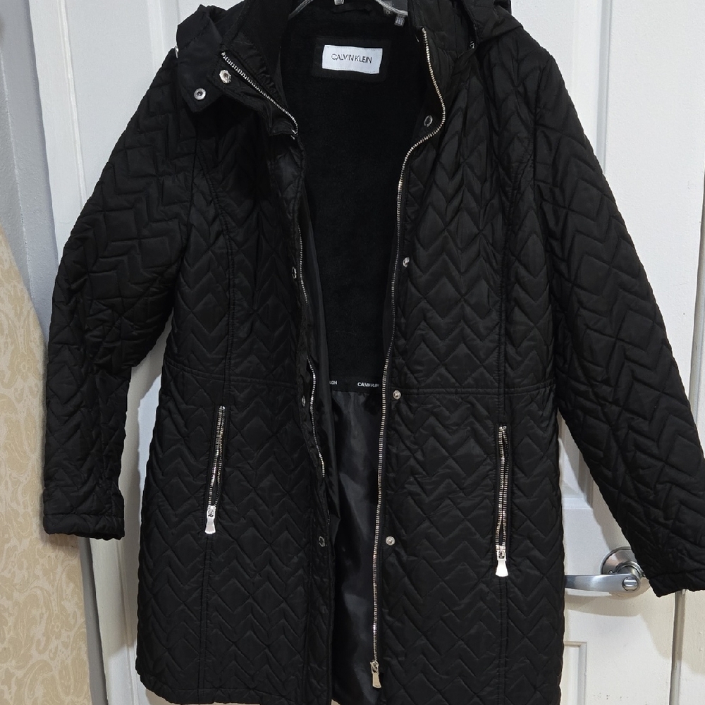 Calvin Klein Women's Black Puffer Jacket 0X (XL)